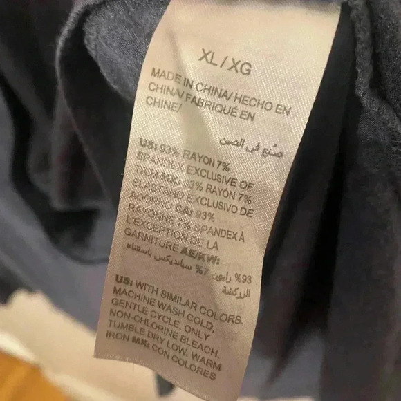 Super soft Soma pajama top - Picture 2 of 3